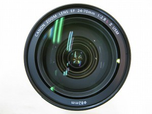 キヤノン　EF24-70/2.8LII　USM