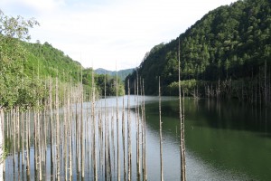 王滝村　自然湖
