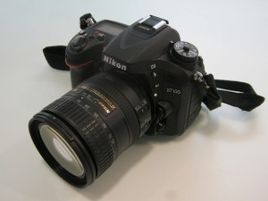 ニコン AF-S DX 16-85mm F3.5-5.6G ED VR  