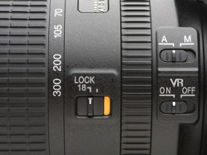 ニコン　AF-S DX NIKKOR 18-300mm F3.5-5.6G ED VR