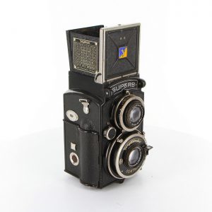 フォクトレンダー SUPERB Heliar7.5cm f3.5
