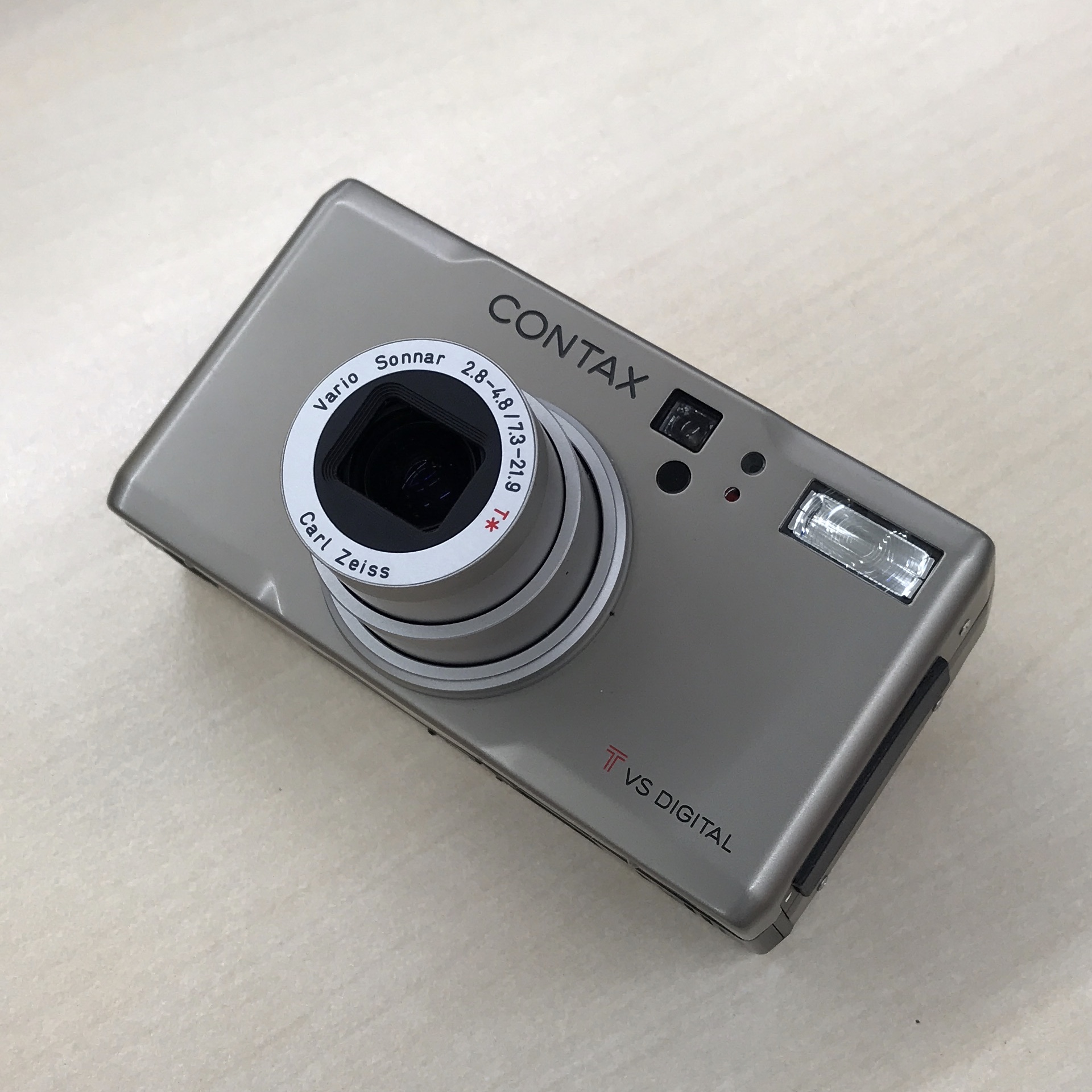 ☆現状品 CONTAX TVS 高級コンパクトフィルムカメラ