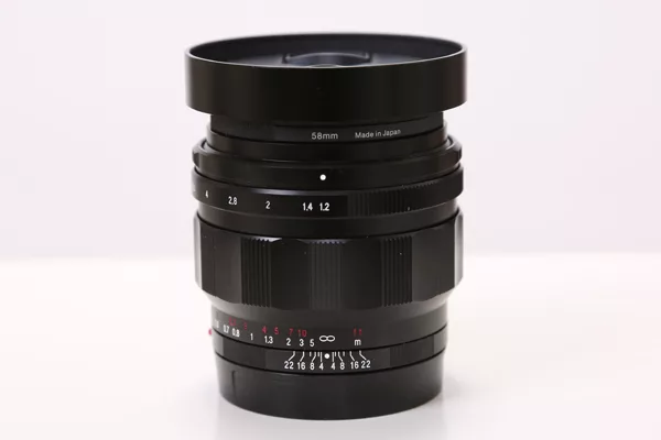 入荷案内：フォクトレンダー NOKTON40/1.2 Aspherical E-mount