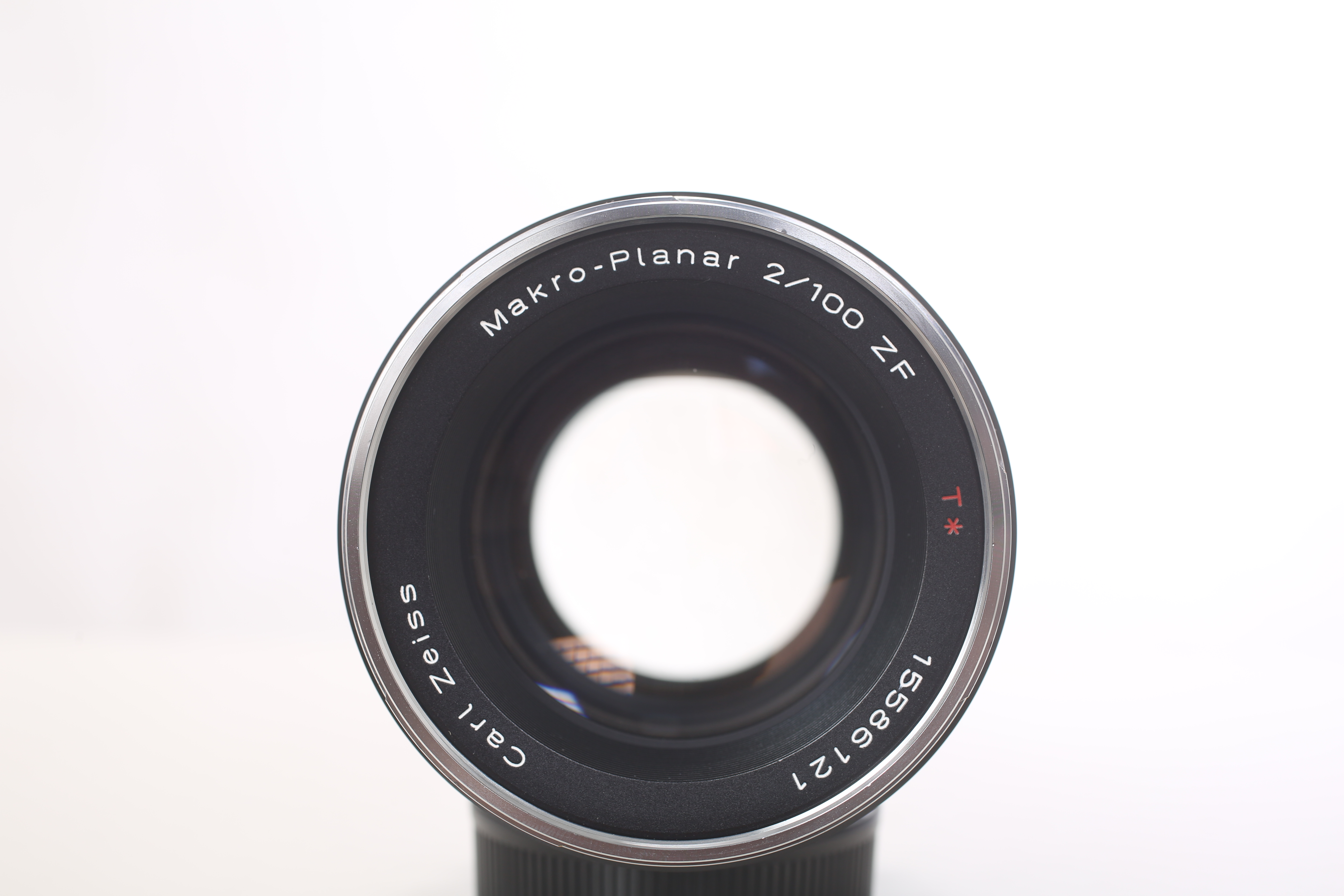 手放さないと誓った神レンズ】Carl Zeiss Makro-Planar T* 2/100 ZF