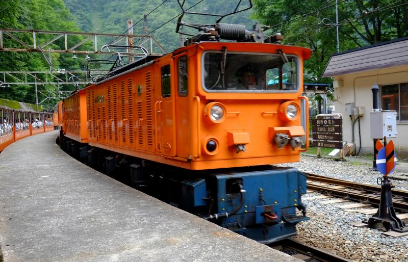 トロッコ 電車 黒部