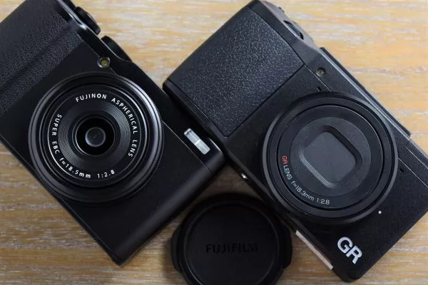 fujifilm XF10