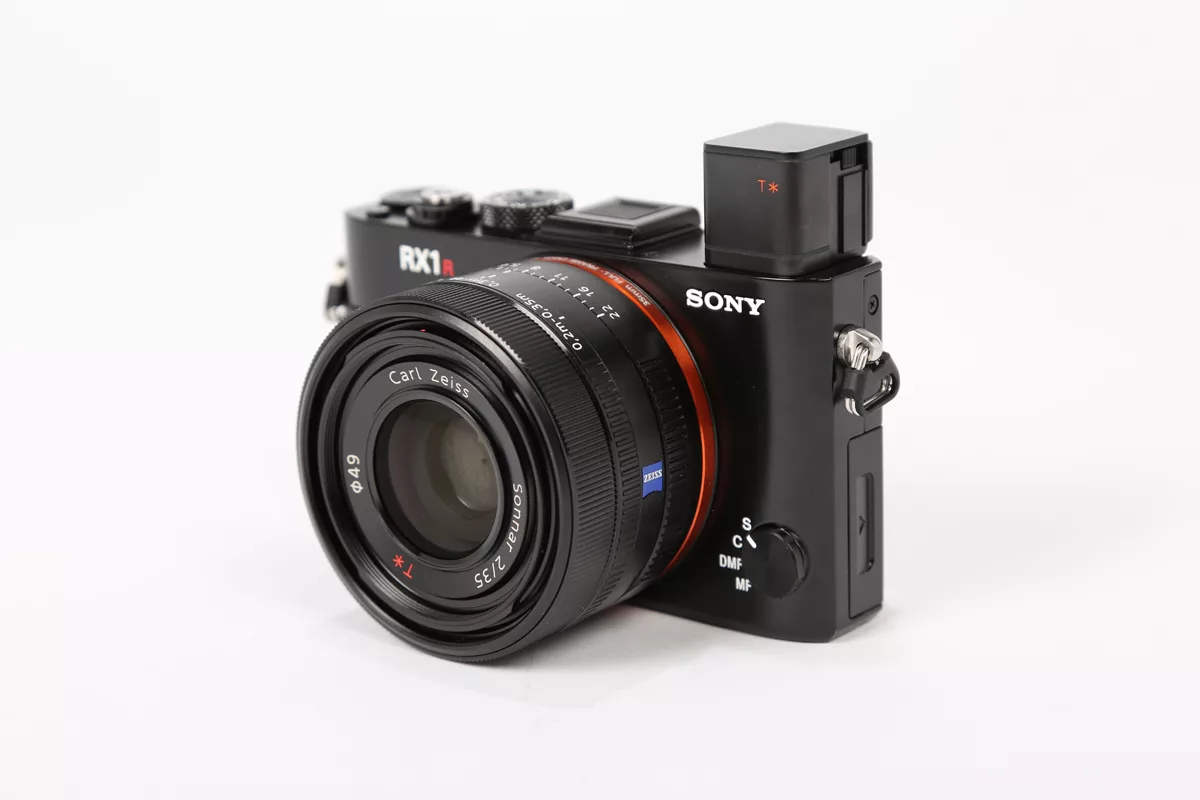 商品レビュー：ただ一つの不満点を除けば全てが最高な SONY RX1R Ⅱ