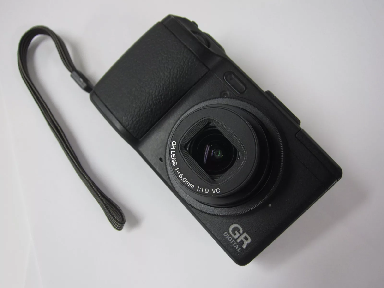 【美品】RICOH GR DIGITAL4 コンパクト デジタルカメラ