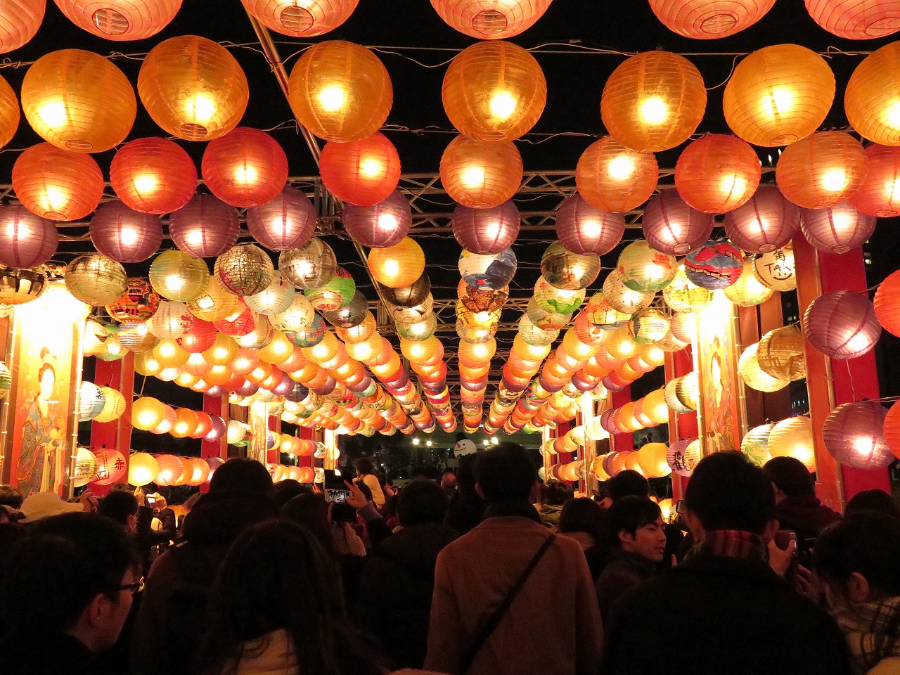 【作例付き撮影地情報】 大阪がキラキラ輝く「大阪・光の饗宴2019」