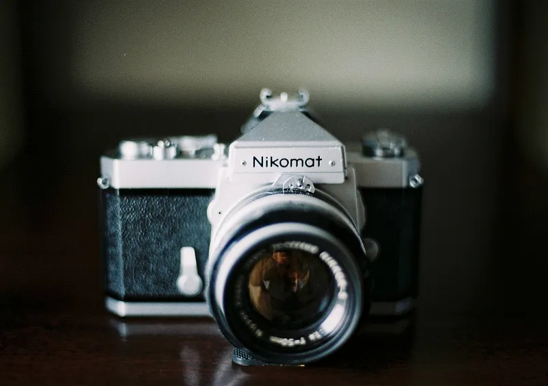 Nikomat EL+NIKKOR50mmレンズ　フィルム一眼レフカメラ