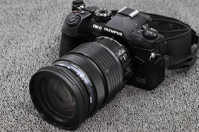 高品質新品 OLYMPUS オリンパス OM-D E-M1 Mark III 12-40mm PROレンズ