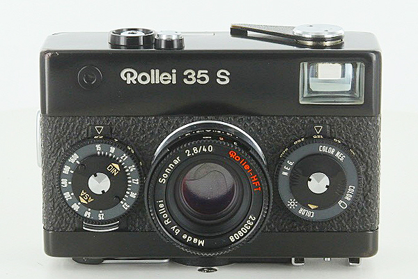バリエーション豊富な銘カメラ Rollei35 Rollei B35 Rollei 35LED