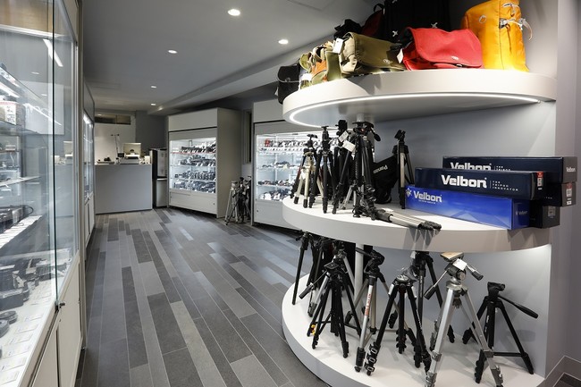 レモン社 新宿店 カメラ買取 販売専門店のナニワグループ レモン社 新宿店 カメラ買取 販売専門店のナニワグループ