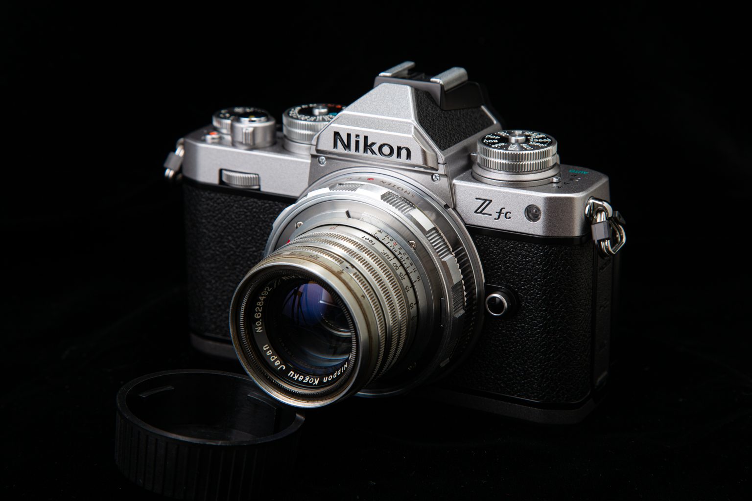 Nikon Z fcに似合うニコンオールドレンズを探した話