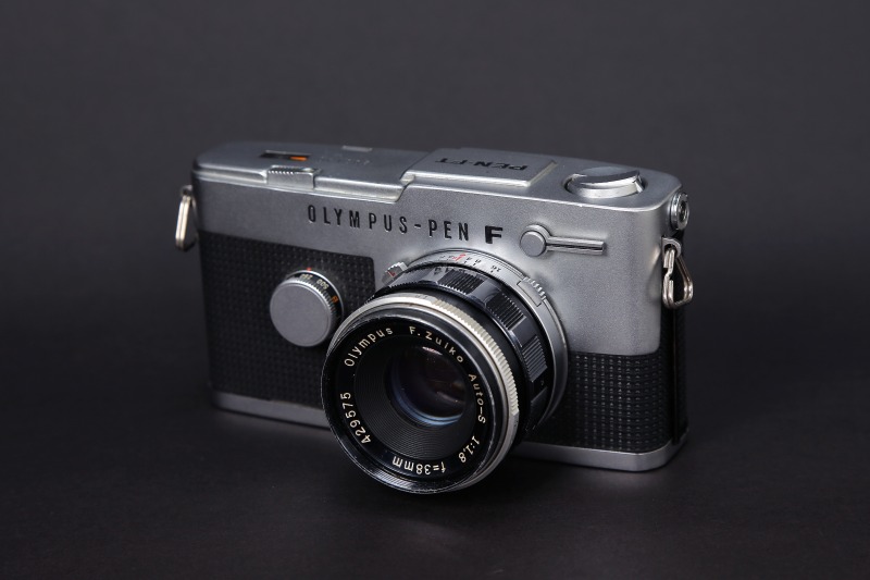 【完動品】OLYMPUS  PEN FT 一眼レフ フィルムカメラ【美品】