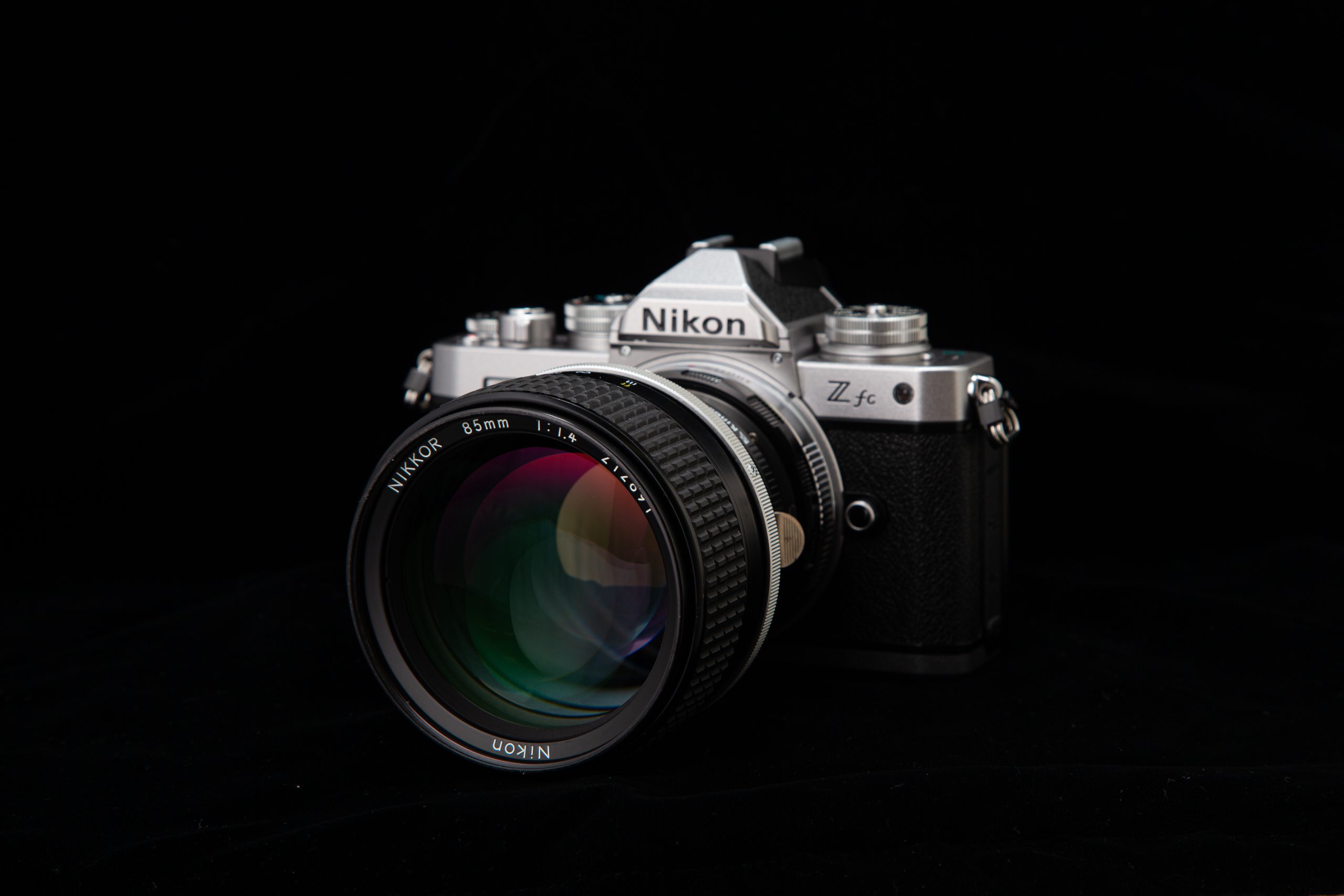Nikon Z fc+Ai-S Nikkor 85mm F1.4 (1)