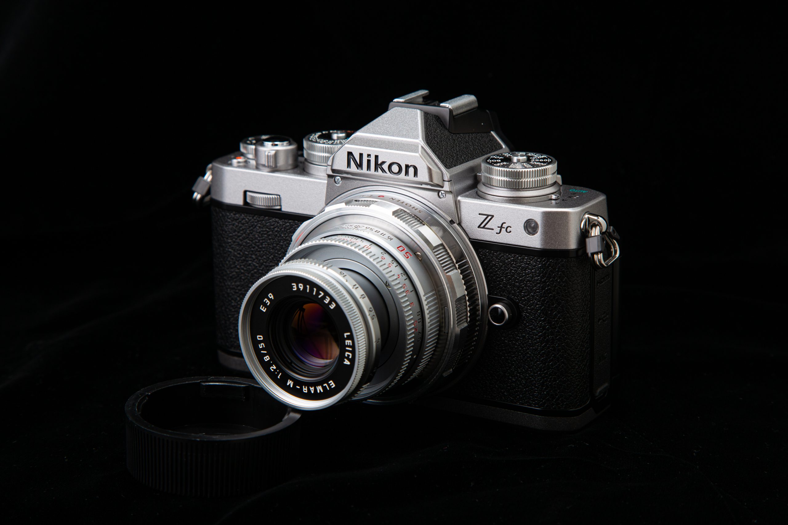 Nikon Z fc+エルマー M50mm F2.8 沈胴式 最短0.7m シルバー (2)