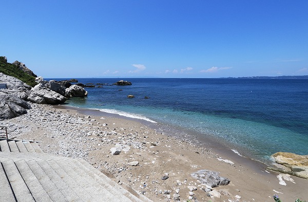 【作例付き撮影地情報】 和歌山県の夏「日本のエーゲ海!?・白崎海岸」