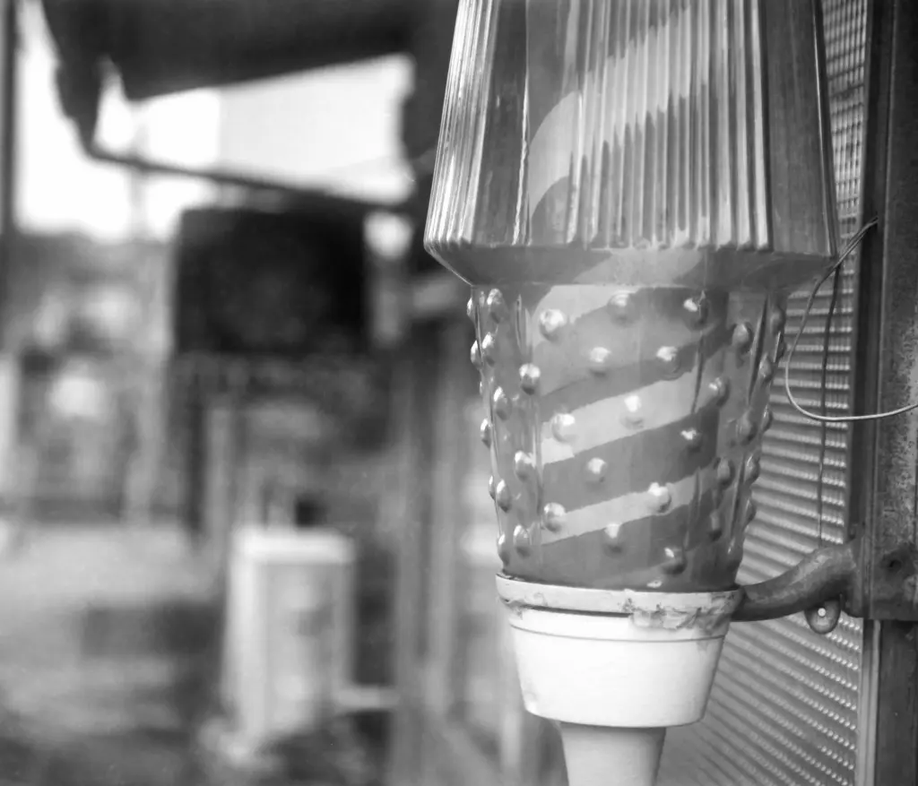 RB67 Pro S+セコールマクロC140mmF4.5 :FUJIFILM 120 ACROS100 II　昔ながらの理容室
