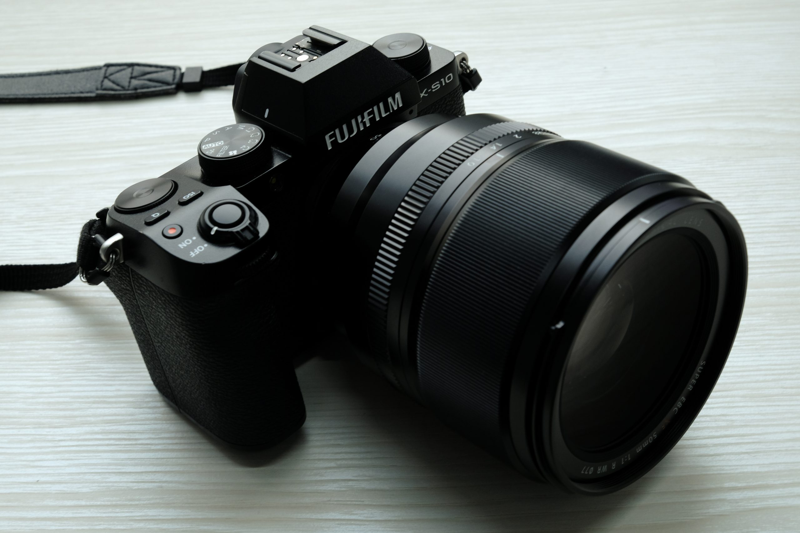 XF50mmF1.0 R WRとX-S10