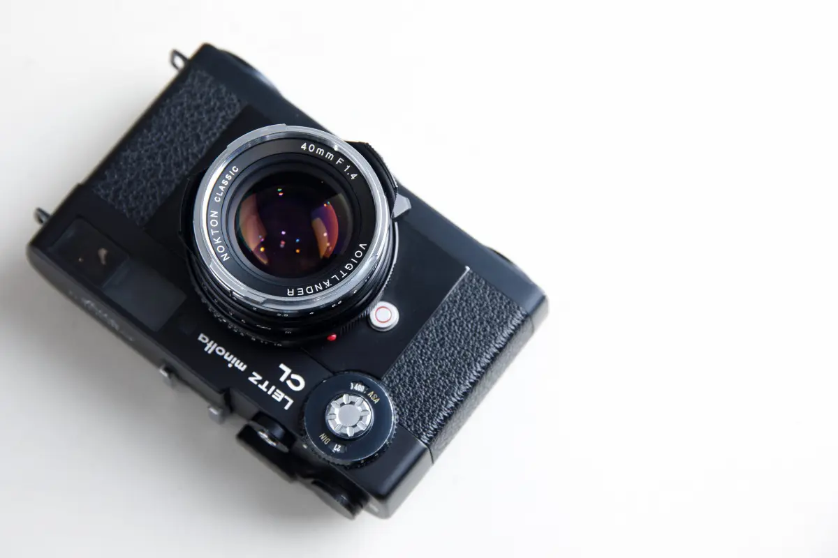 Leitz Minolta CL + NOKTON classic 40mm F1.4