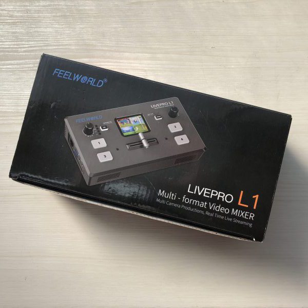 LIVEPROの箱