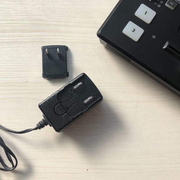 LIVEPRO電源ケーブル