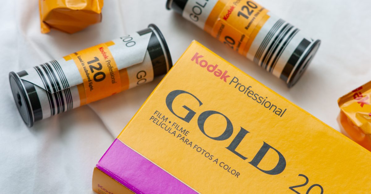 Kodak GOLD 200 120 使用レビュー【暖色寄りの描写に注目】
