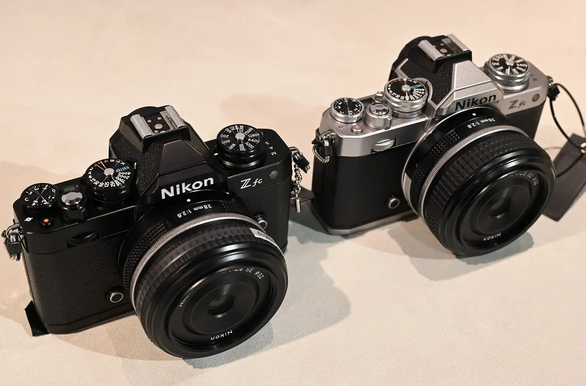 ＮＩＫＯＮ　Ｚ　ｆｃ　ブラック