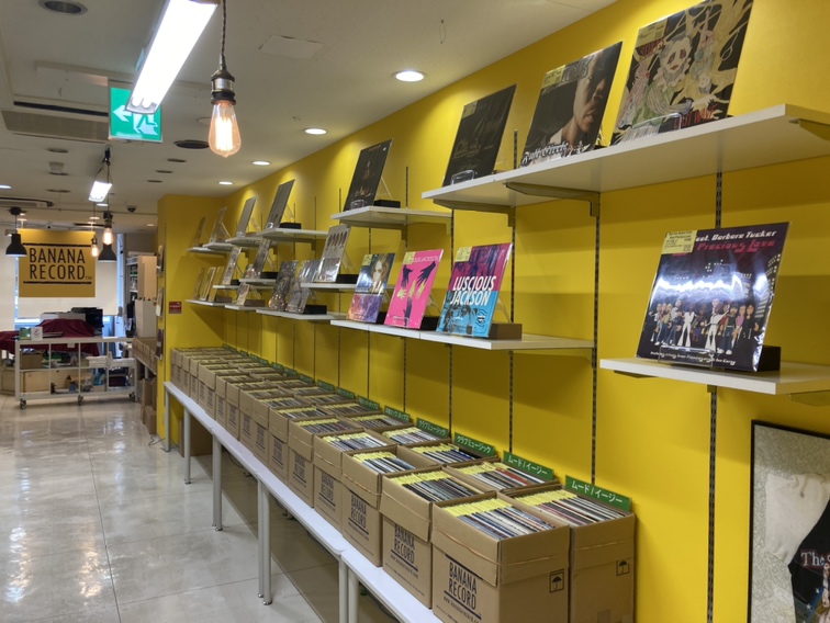 中古レコード・CD買取&販売のバナナレコードの店内写真です。