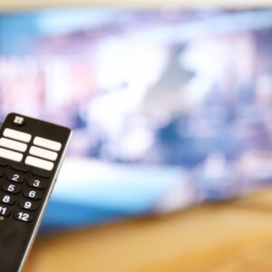 テレビとリモコン