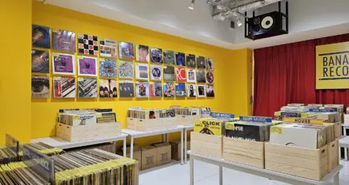 バナナレコード京都店店内