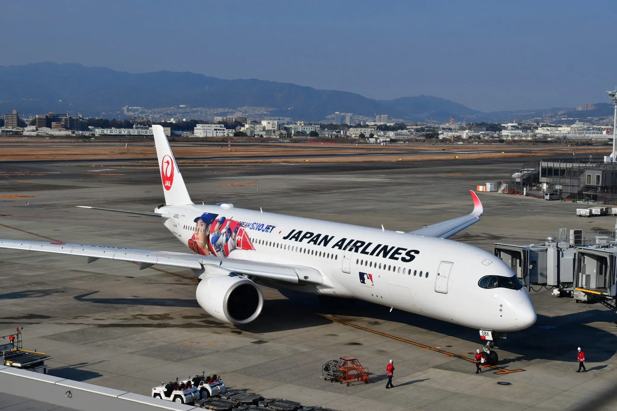 伊丹空港 屋上展望デッキから撮影したDREAM SHO JET