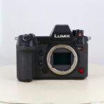 Panasonic DC-S1H ボデイ